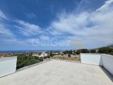 Girne Karşıyaka'da ultra lüks villa????