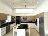 Girne Karşıyaka Satılık 3+1 Özel Havuzlu Villa