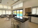Girne Karşıyaka Satılık 3+1 Özel Havuzlu Villa