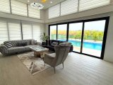 Girne Karşıyaka Satılık 3+1 Özel Havuzlu Villa