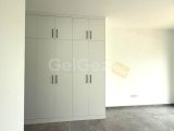 Lapta bölgesinde satılık geniş teraslı daire