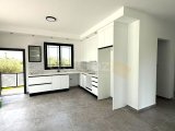 Lapta bölgesinde satılık geniş teraslı daire