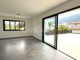 Lapta bölgesinde satılık geniş teraslı daire