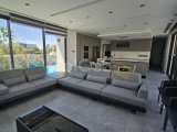 Özanköy bölgesinde lüks villa????