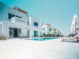 Girne Alsancak'ta Özel Havuzlu ve Bahçeli 3+1 Daire Fırsatı!