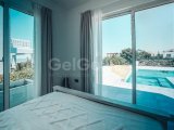 Girne Alsancak'ta Özel Havuzlu ve Bahçeli 3+1 Daire Fırsatı!