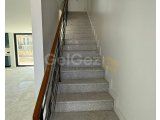 Alsancak Bölgesinde Merit Oteller Bölgesinde Yakın Satılık İkiz Villa