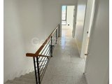 Alsancak Bölgesinde Merit Oteller Bölgesinde Yakın Satılık İkiz Villa