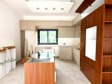 Alsancak bölgesinde satılık modern dizayn villa