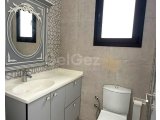 Alsancak bölgesinde satılık villa.Tüm vergiler ödenmiştir