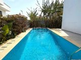 Alsancak bölgesinde satılık villa.Tüm vergiler ödenmiştir