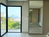 Alsancak bölgesinde satılık villa.Tüm vergiler ödenmiştir