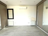 Alsancak bölgesinde satılık villa.Tüm vergiler ödenmiştir