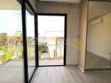 Alsancak bölgesinde satılık villa.Tüm vergiler ödenmiştir