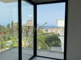 Alsancak bölgesinde satılık villa.Tüm vergiler ödenmiştir