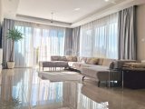 Girne Çatalköy'de Lüks 4+1 Villa, Özel Havuz ve Bahçe ile Satılık!