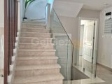 Girne Çatalköy'de Lüks 4+1 Villa, Özel Havuz ve Bahçe ile Satılık!