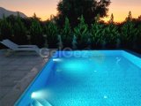 Girne Çatalköy'de Lüks 4+1 Villa, Özel Havuz ve Bahçe ile Satılık!