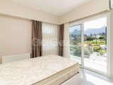 Girne Çatalköy'de Satılık 4+1 Villa - Özel Havuz ve Otopark ile Hayalinizdeki Evi Bulun!