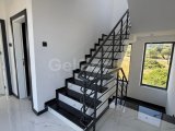 Çatalköy bölgesinde satılık özel havuzlu villa, daire fiyatına!