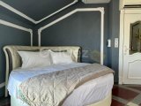 Girne Çatalköy'de satılık 4+1 lüks özel villa
