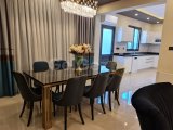 Girne Çatalköy'de satılık 4+1 özel havuzlu villa