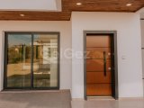 Girne Çatalköy'de satılık 4+1 özel havuzlu villa