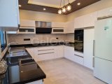 Girne Çatalköy'de satılık 4+1 özel havuzlu villa