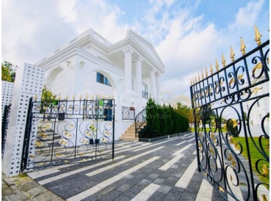 Girne Edremit'te satılık lüks villa????