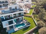 ???? Girne Esentepe’de Lüks 3+1 Villa – Deniz ve Dağ Manzaralı ve taşınmaya hazır.Bankasız ve faizsiz taksitlendirme imkanı