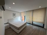 Girne Merkez'de havuzlu sitede satılık 2+1 daire