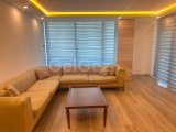 Girne Merkez'de havuzlu sitede satılık 2+1 daire