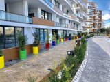 Girne Merkez'de havuzlu sitede satılık 2+1 daire