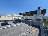 Girne Alsancak'ta Merit Oteller bölgesinde modern villa