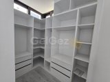 Girne Alsancak'ta Merit Oteller bölgesinde modern villa