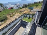 Girne Alsancak'ta Merit Oteller bölgesinde modern villa