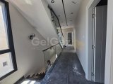 Girne Alsancak'ta Merit Oteller bölgesinde modern villa