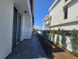 Girne Alsancak'ta Merit Oteller bölgesinde modern villa