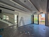 Girne Alsancak'ta Merit Oteller bölgesinde modern villa