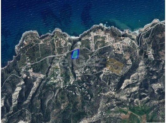 Kayalar bölgesinde satılık 10 dönüm arazi,denize 200 m yakınlıkta