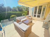 Muhteşem deniz ve dağ manzaralı, havuzlu 3+1 villa