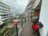 Girne merkezde satılık 2+1 daire havuzlu sitede