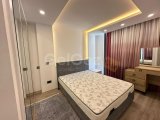 Havuzlu sitede satılık geniş 1+1 daire
