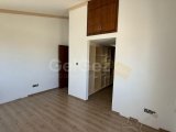 Girne Zeytinlik'te Eşsiz 4+1 Girne Merkeze çok yakın Villa