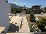 Girne Zeytinlik'te Eşsiz 4+1 Girne Merkeze çok yakın Villa