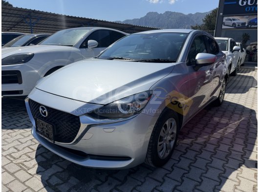 Mazda 2 (2022)