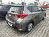 Toyota Auris (2012)