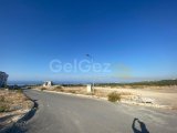 Girne Çatalköy'de satılık 2 adet arsa