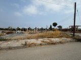 Girne/karsıyakada satılık son 2 adet arsa