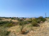 Girne/Karşıyaka'da satılık 15 dönüm 2 evlek arazi